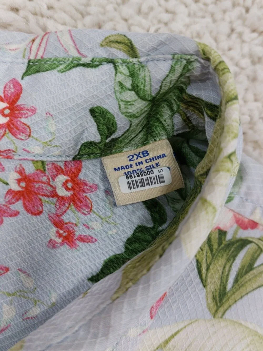 Tommy Bahama 100% Silk Hawaiian Shirt Mens 2XB, Blue Floral Tiki Aloha, 2XL Big